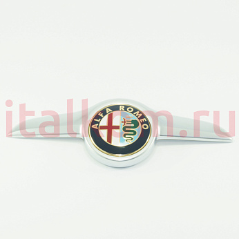 156073274 Fiat/Alfa Romeo/Lancia эмблема передняя 156073274